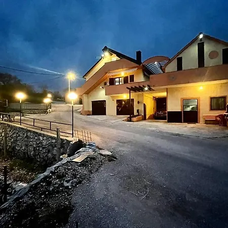 Holiday home House With A Parking Space Mijaca, Zagora - 21267