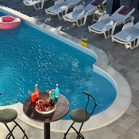 Family Friendly House With A Swimming Pool Mijaca, Zagora - 21267 Feriehus